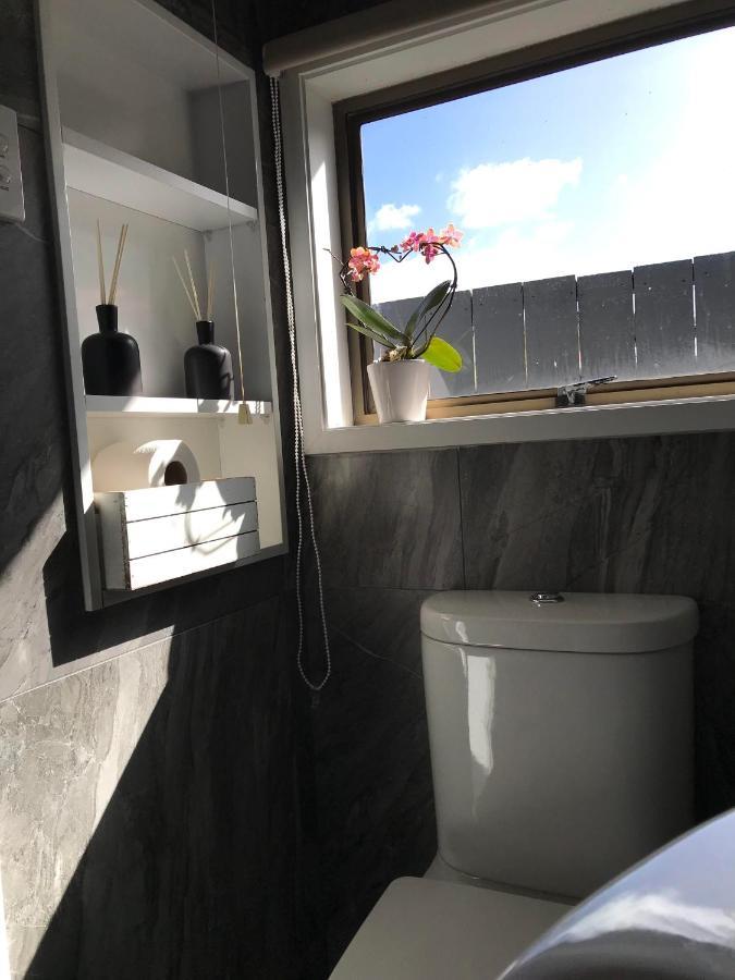 Onehunga Garden Tinyhouse With Parking Auckland Exterior foto